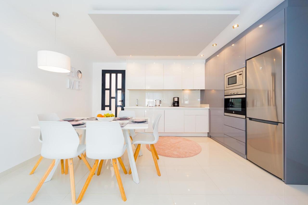 Luxurious 2 Bedroom Apartment Near The Beach Torre de la Horadada エクステリア 写真