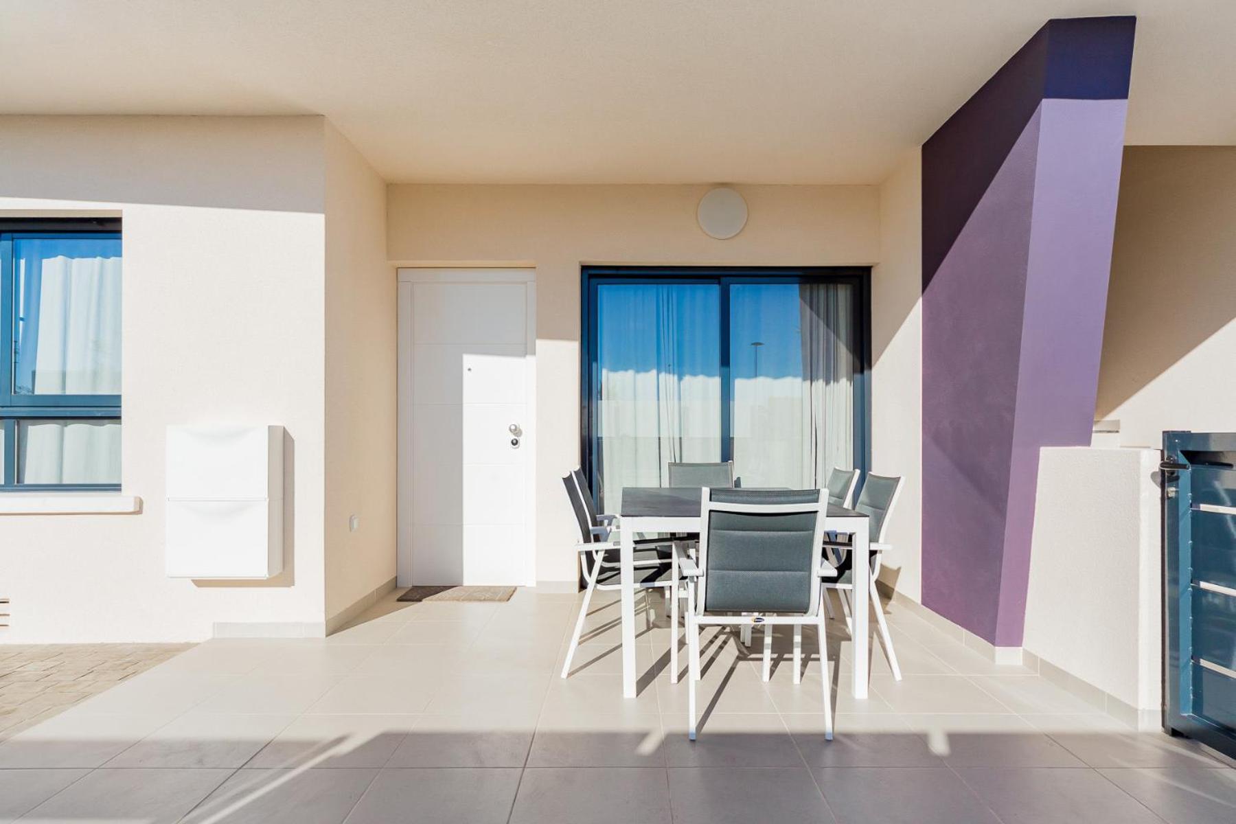 Luxurious 2 Bedroom Apartment Near The Beach Torre de la Horadada 部屋 写真